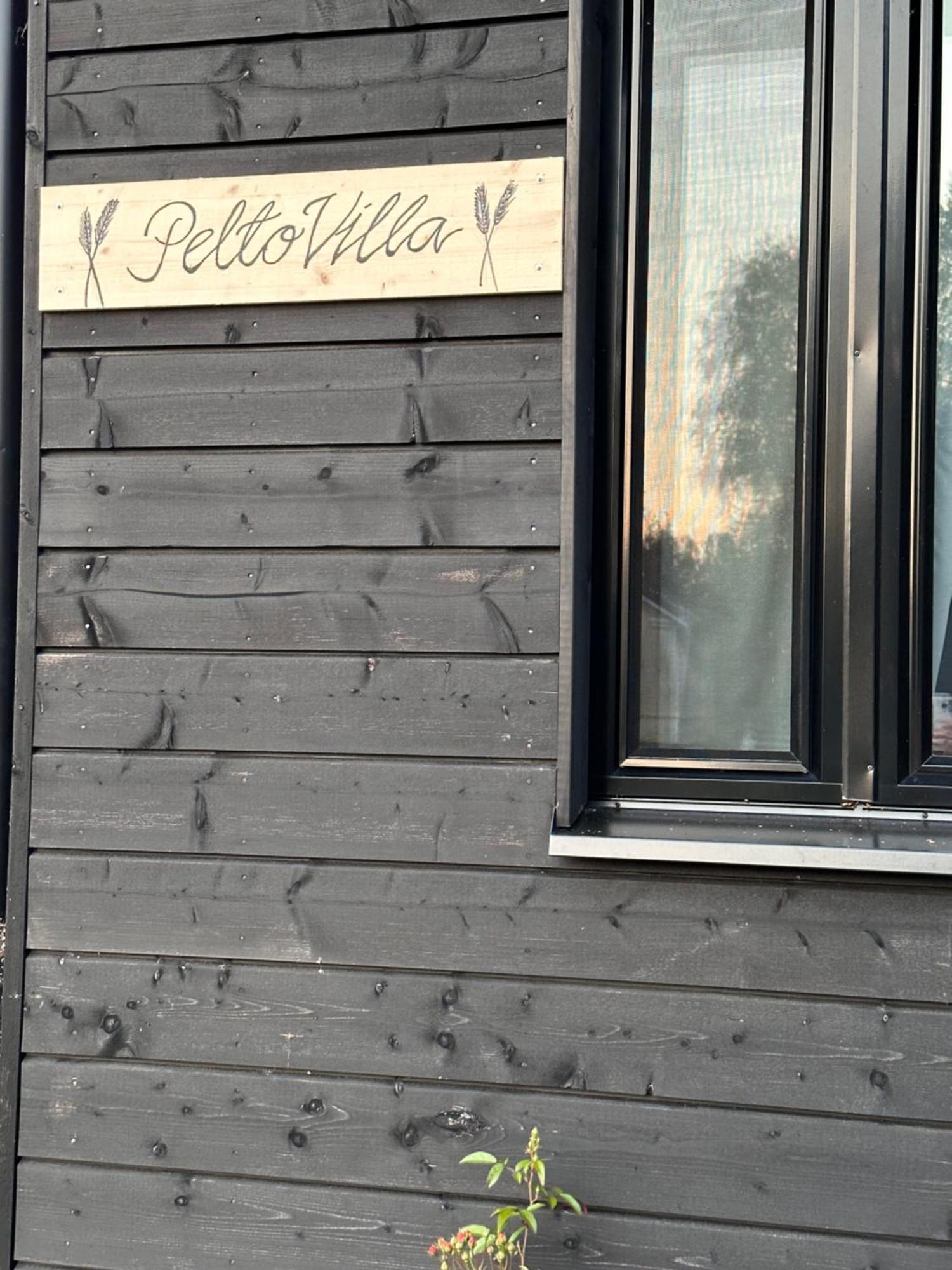Peltovilla Tornava エクステリア 写真